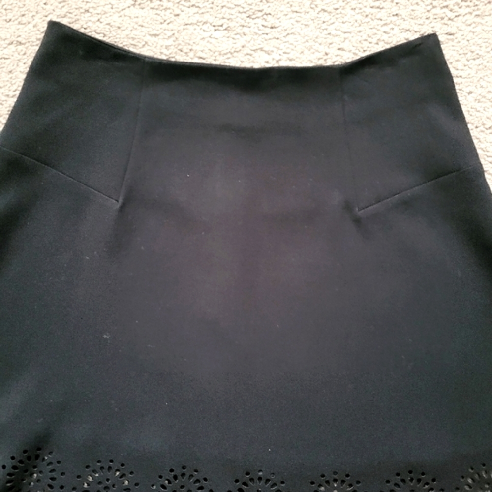 NWT Loft Flared Cut-Out Hem Skirt - Picture 4 of 7